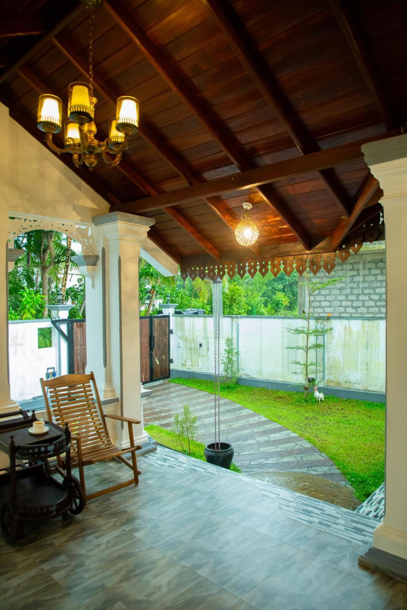 Ranagiri Relaxing Bungalow Bentota Buitenkant foto