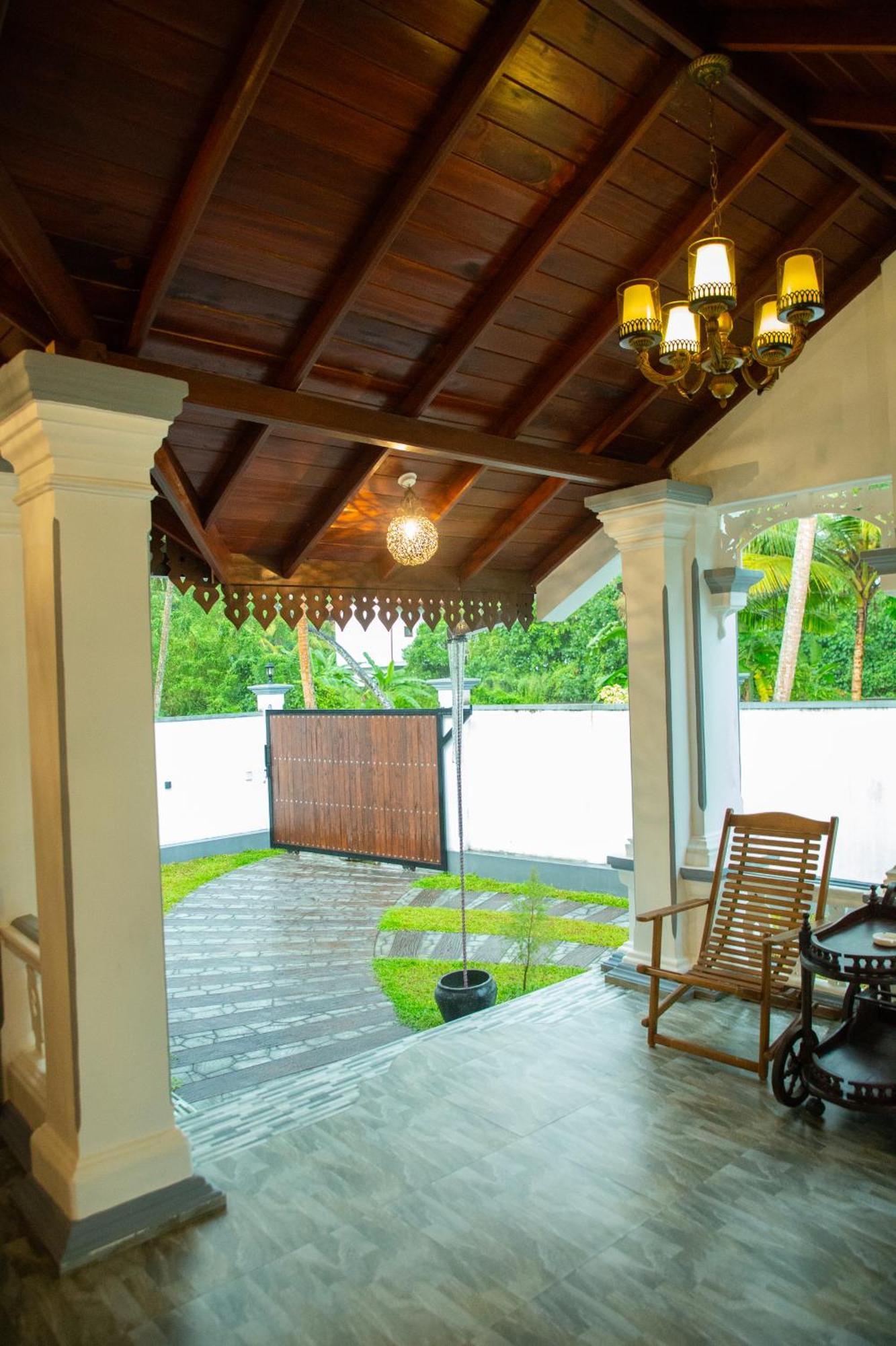 Ranagiri Relaxing Bungalow Bentota Buitenkant foto
