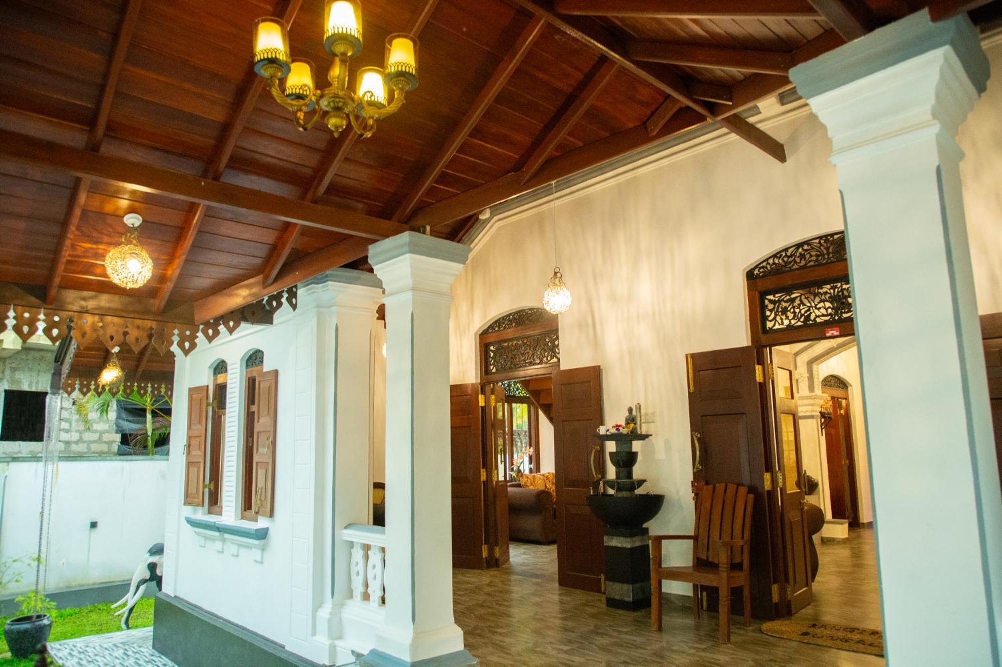 Ranagiri Relaxing Bungalow Bentota Buitenkant foto